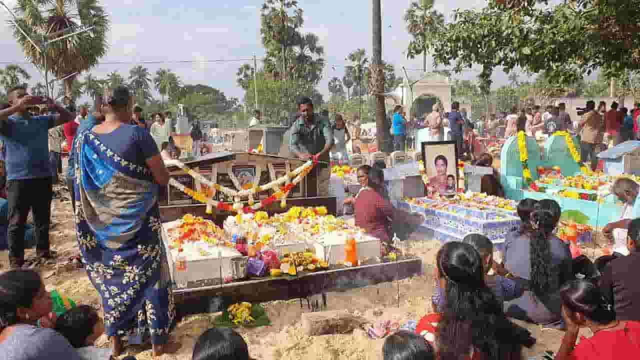 ஆழிப்பேரலை சுனாமியின் 21 ஆவது ஆண்டு நினைவேந்தல் | Sri Lanka News | Ada  Derana | Truth First